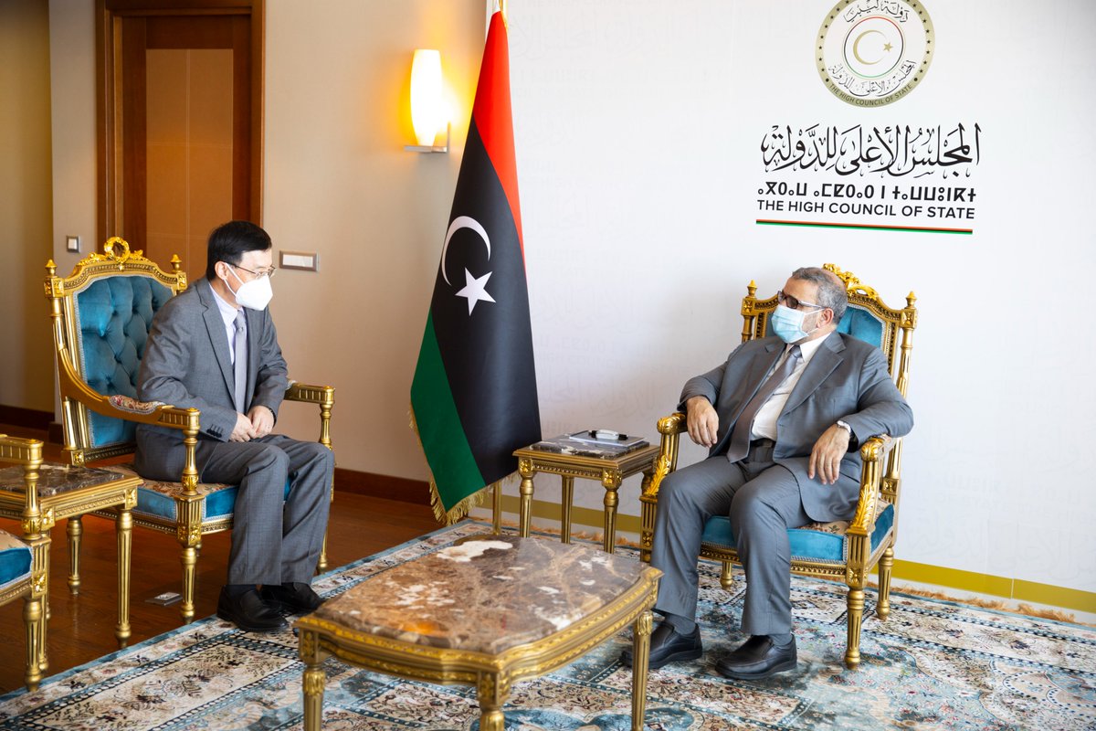 HCS_Libya's tweet photo. التقى رئيس المجلس الأعلى للدولة السيد "خالد المشري" اليوم الثلاثاء، سفيرَ دولة الصين لدى ليبيا السيد"وانغ اتشيمين" بمقر المجلس في طرابلس.

(3/1) https://t.co/hWIsz63EcN