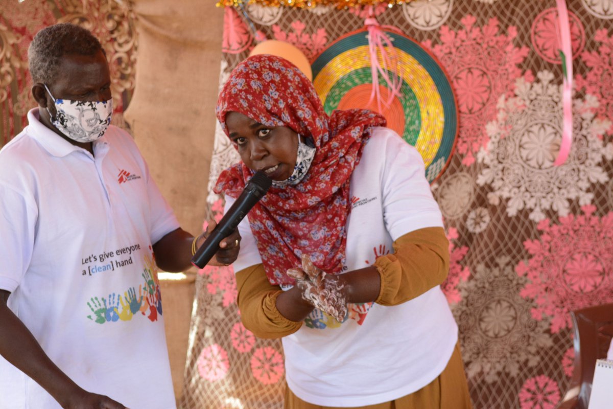 .@MSF teams have been celebrating #GlobalHandwashingDay with communities in #Sudan. We encourage everyone to use soap & clean water 💦 to wash their hands frequently bit.ly/3Gazpd5