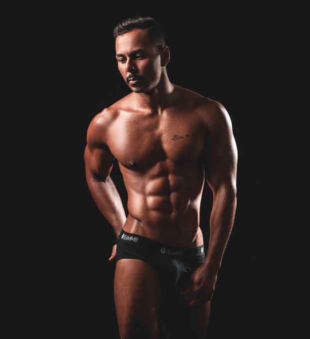 2 pic. The Stunning @Milomadera1 by @PaulJamnicky OnlyFans Exclusive! Link in Bio ????
.
.
@SpectacularBody