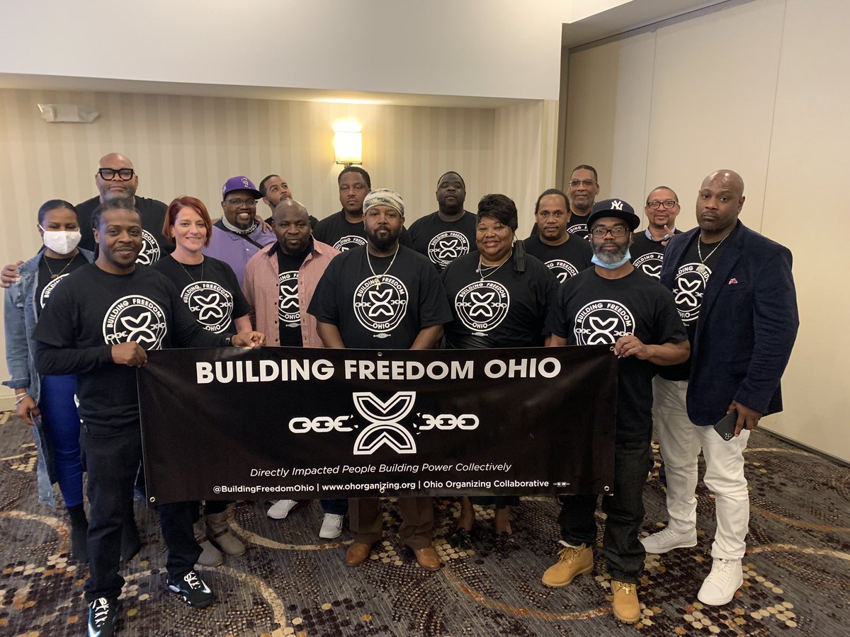 BuildFreedomOH's tweet photo. On the 40th anniversary of the current death penalty statute in Ohio, formerly incarcerated leaders with @BuildFreedomOH are at the Statehouse meeting with legislators to pass #HB183/#SB103 to #abolishthedeathpenalty.
Learn more about our work at https://t.co/UC7pFp9mrI https://t.co/ReZbdpnZ2U