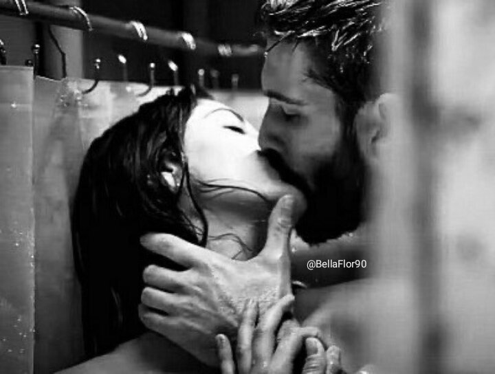 Echo de menos esos días en los 
que con un solo beso, me dabas 
fuerzas para seguir adelante. 
~
Porque aunque nadie dijera 
que la vida fuera fácil, contigo 
lo era con un simple gesto.