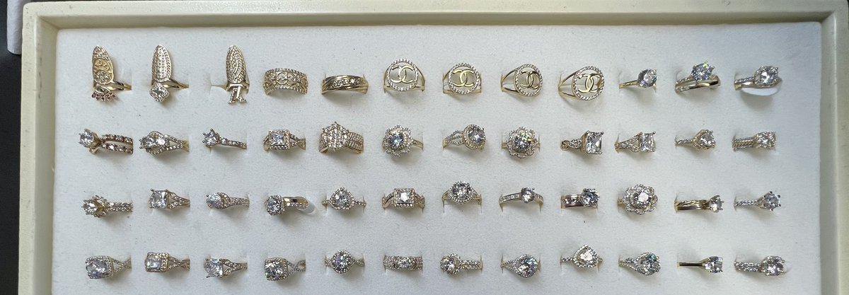 ComplexCollecto's tweet photo. 14k Gold White Sapphire Rings #14k #14gold #gold #jewelry https://t.co/utfKkt2fMr