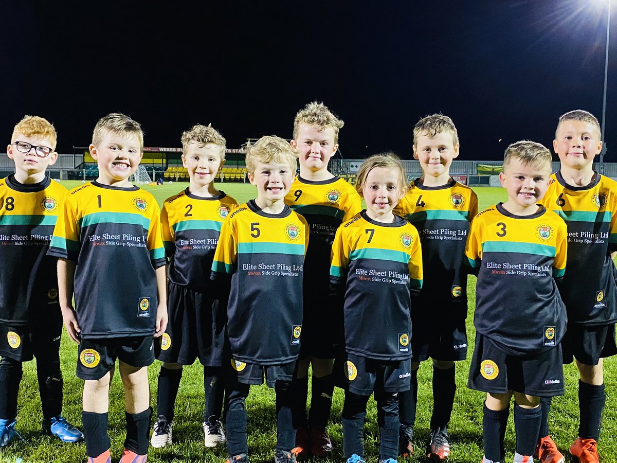 Runcorn Linnets U10 🟡 (@linnetsu10) on Twitter photo A big thank you to Tim from <a href="/ESPMOVAX/">Elite Sheet Piling</a> for supplying our new training kit. 
The team look fantastic, albeit slightly sweaty after tonight’s training session! 💚💛 #RuncornLinnets A big thank you to Tim from <a href="/ESPMOVAX/">Elite Sheet Piling</a> for supplying our new training kit. 
The team look fantastic, albeit slightly sweaty after tonight’s training session! 💚💛 #RuncornLinnets