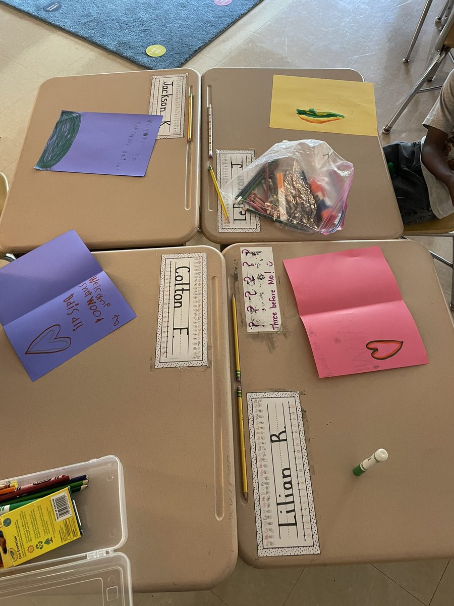 We can’t wait to welcome a new friend to our class tomorrow so we made welcome cards to show how excited we are!! ⭐️🐼💙 #SherwoodShines112 #112Leads