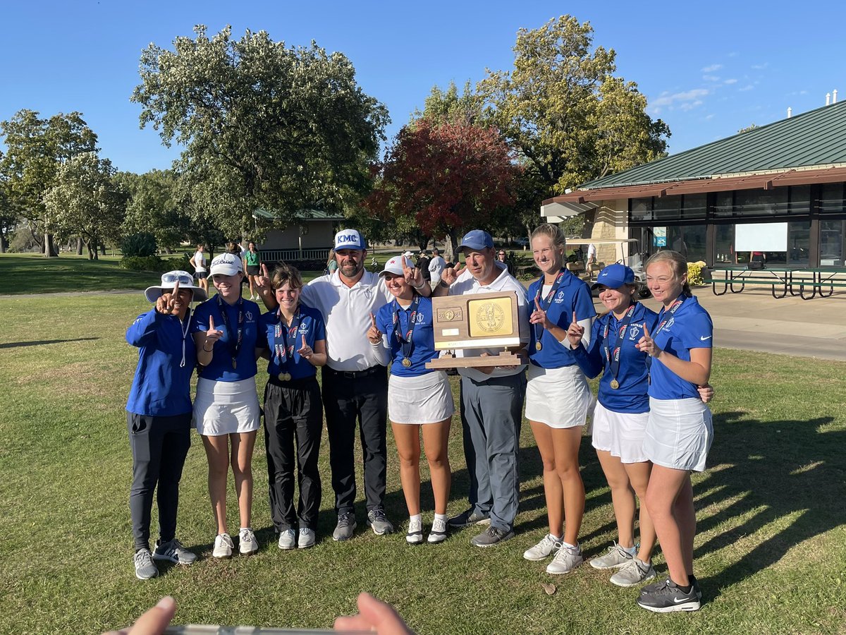 Congratulations to our very own 2021 KSHSAA Girls Golf Champions, the Kapaun Mt Carmel Crusaders!!  Great job ladies.