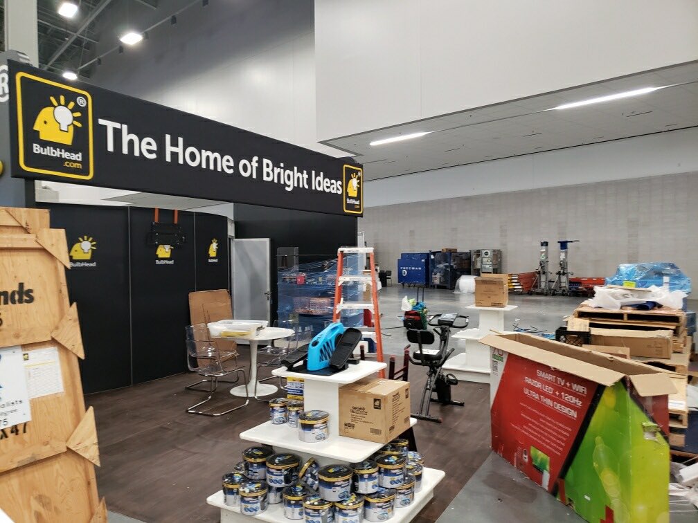 AmicusTradeshow's tweet photo. It’s that time of year again and we are at The Hardware Show in Las Vegas! Almost show time! Come visit at booth 4311! @BulbHeadIdeas #boothbuilds https://t.co/QeNkzbnSN1