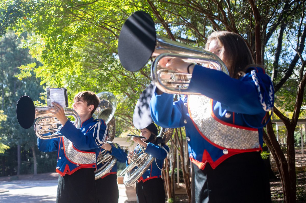 athensdriveband's tweet photo. The marching band had the privilege of welcoming the US Department of Education Green Strides Tour to campus today. A thriving arts community is just one more reason to consider Athens Drive Magnet High School! @AthensHSMagnet @wcpssmagnets @ADHSStudentSvcs @AthensTorch @WCPSS https://t.co/BoTEInHukk