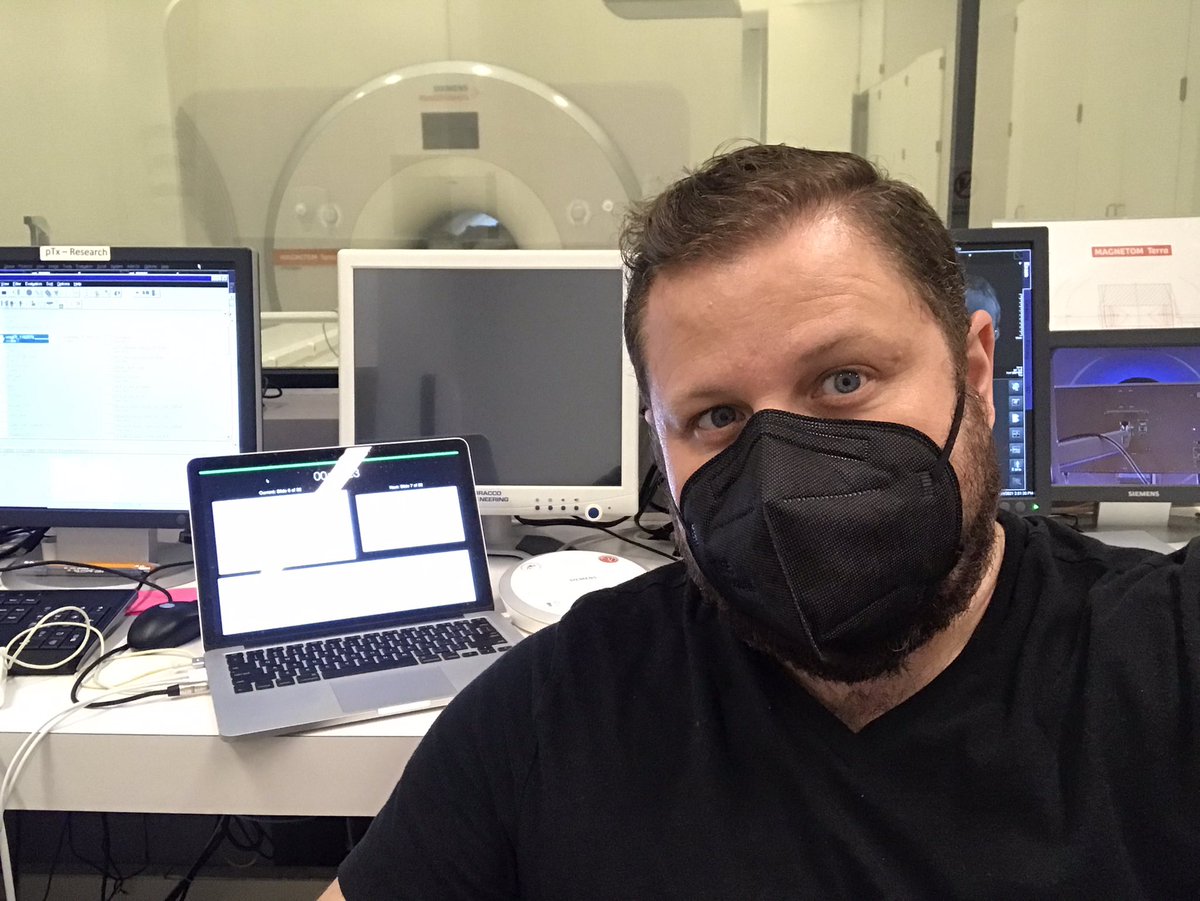 Doing some #fMRI on #USCLONI’s 7T Siemens Terra. #neuroimaging #neuroscience #scientistatwork #brain #USC #keckmedicine #medicine #science #MRI #Ultrahighfield