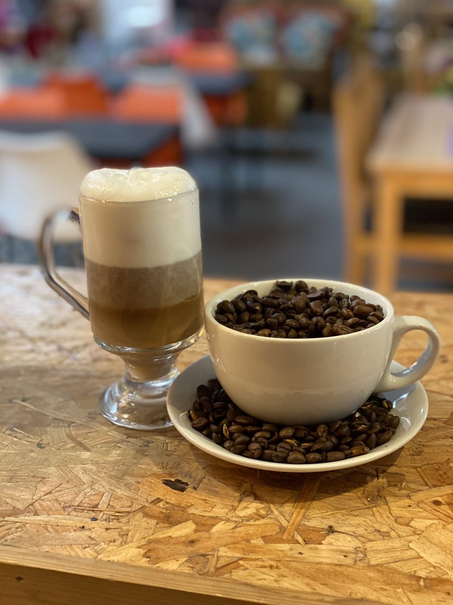 Fashion Hub Bar tweet media