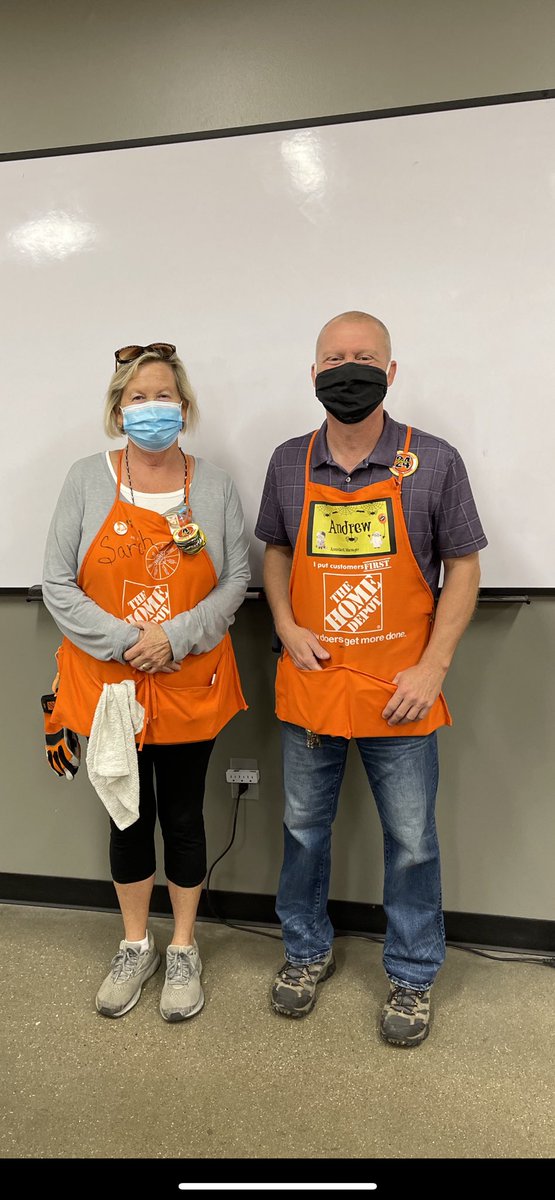 Andrew Cobb celebrating Sarah’s 4 year anniversary with the Home Depot! Thank you Sarah for 4 years of phenomenal customer service!! 🧡🧡🧡 <a href="/jody_delicato/">Jody Delicato</a> <a href="/Linville2003/">Patrick Linville</a> <a href="/iyzdup74/">Di Koester</a> <a href="/amazingmet2003/">Laura Wing</a> <a href="/john_l_gossett/">John Gossett</a>