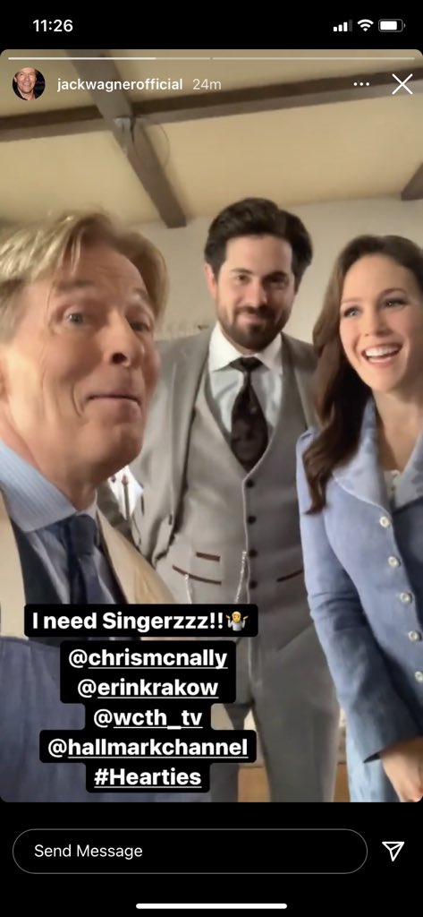 psprague83's tweet photo. #CafeTuesday! 😂❤️
Thank you @JackWagnerhpk for another #bts gem! @ChrisMcNally_ @erinkrakow
#Hearties https://t.co/uto2Yd2OTY