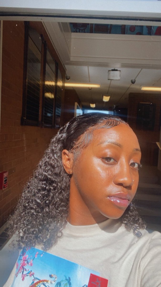 brelasoul's tweet photo. just got in my zone, can’t pick up the phone . 🥶
#fihc https://t.co/bbLNmFipCf