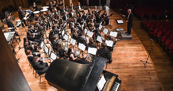 Join the #ETSU Wind Ensemble and Concert Band this Thursday as they present the Opening Fall Bands Concert! The free public concert is Oct. 21 at 7 p.m. in the ETSU Foundation Grand Hall of <a href="/ETSUMartinCtr/">ETSU Martin Center for the Arts</a>.  bit.ly/3DXLhwO