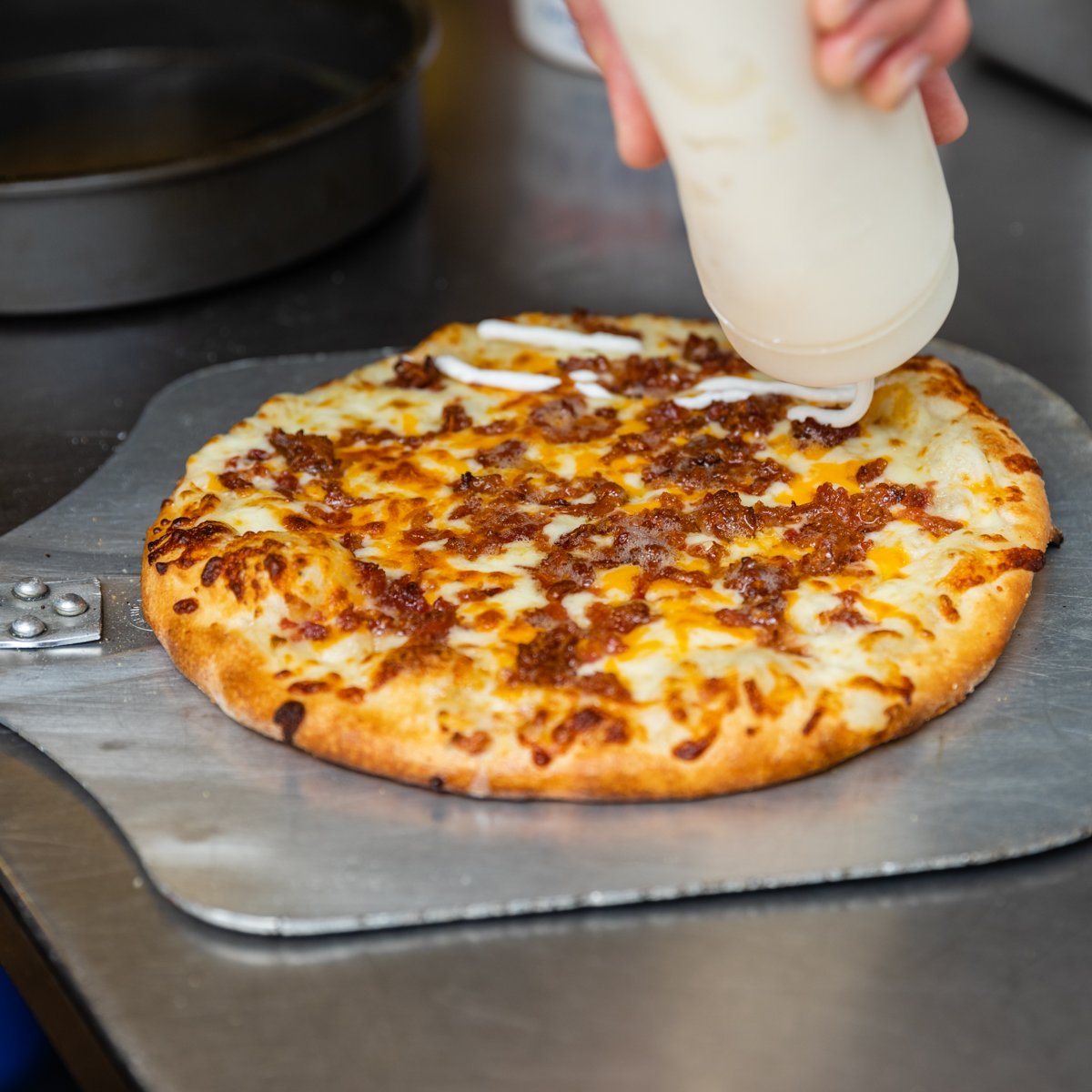 WeArePizzaMia's tweet photo. We’ve got a challenge for you this week -- try something new! What menu item have you always eyed but never ordered? #PizzaMia https://t.co/LmpYbYmgmQ