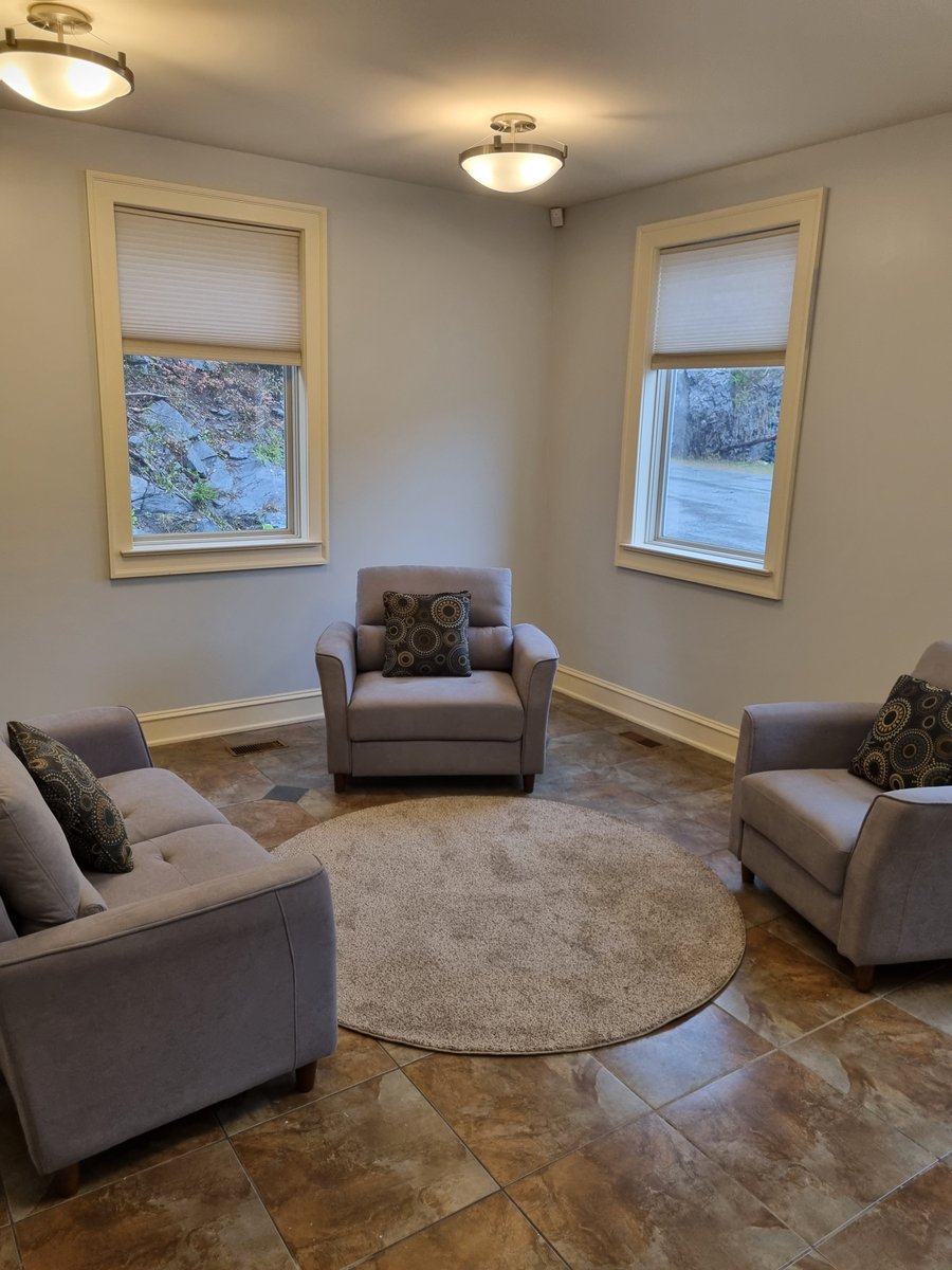 SNEAK PEEK, we have JUST started to move into our new space. Here is the start of one of the rooms. Thank you so much to the volunteers that are helping to paint , put things together along with our tech set up. We do not know what we would do without you. #volunteers