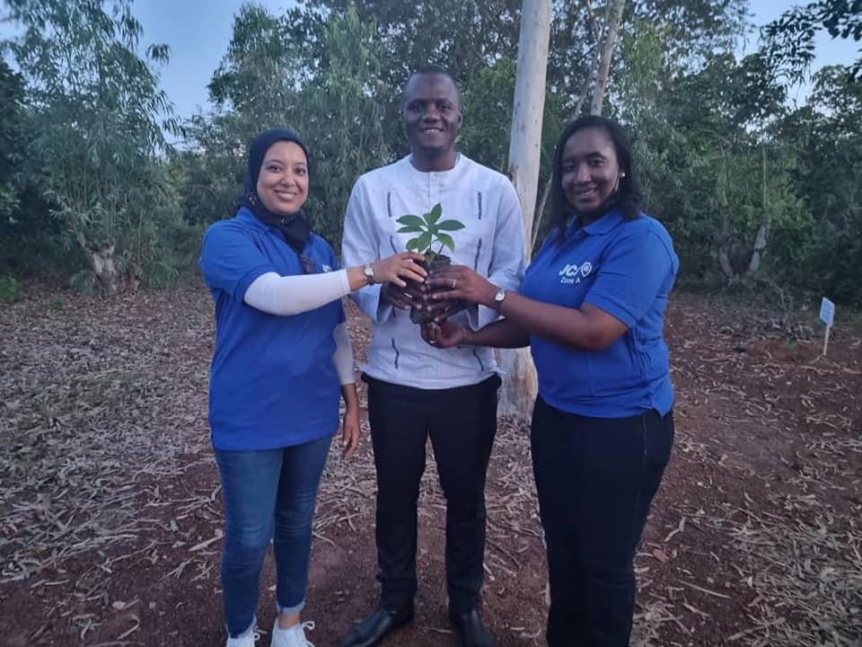 jcileaders's tweet photo. Our Board of Directors has been busy making up for lost time this year with visits to their assigned countries.
From Senegal to Finland to Brazil and Thailand, our VPs and EVPs are connecting in any way that they can. https://t.co/kFLGCfk88g