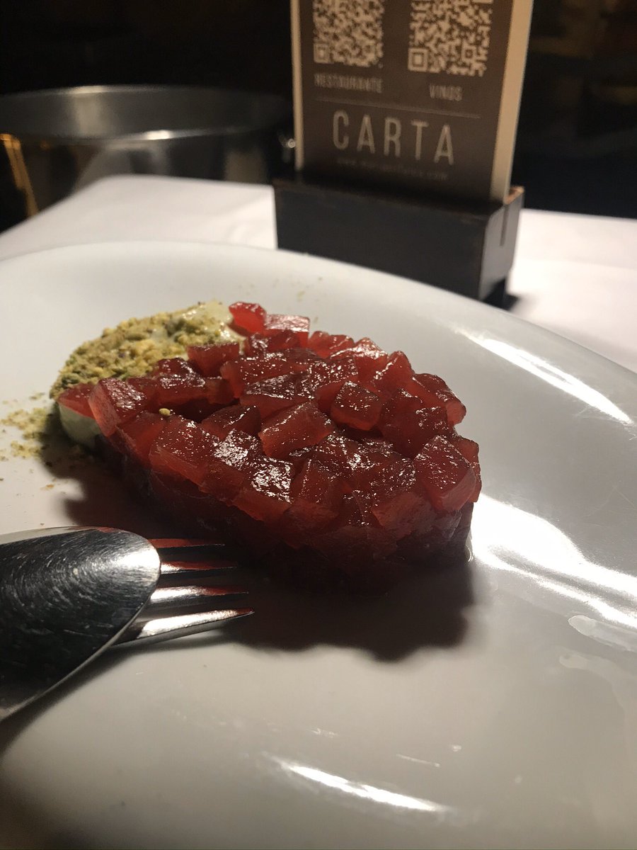 TuristadeModa's tweet photo. Comer en #Sevilla sí que es una maravilla 🙌🏻 
 #Foodie #gastro /  @LaQuintaSevilla @maria_trifulca @bodeguita_ar @cincojotas https://t.co/8LlHTat3hz