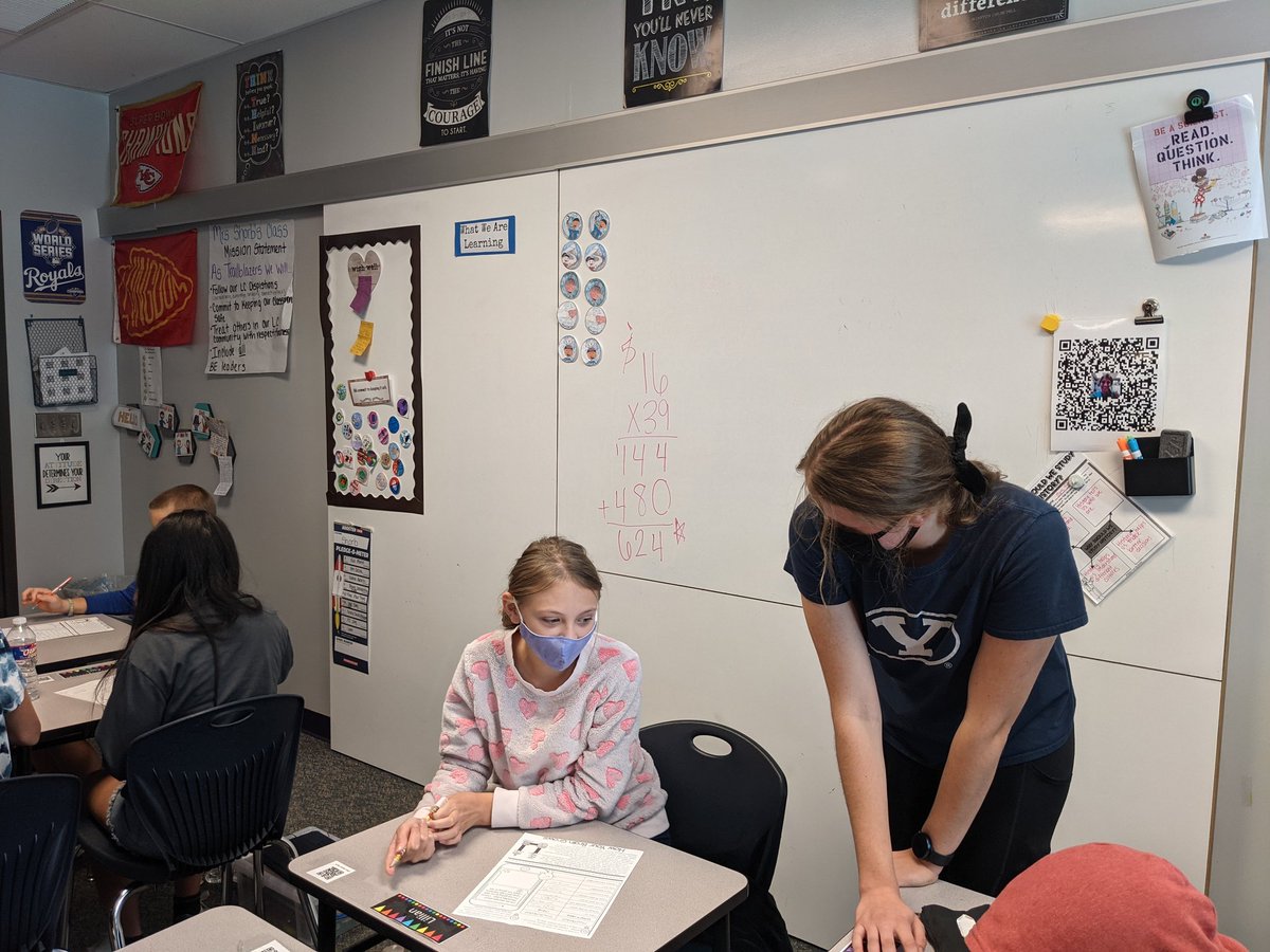 LPS_EIP's tweet photo. Miss Aralyn and the students @MissCWilliams3 loved exploring growth mindset with a very engaging story. They had the best ideas for reframing their thoughts. #ThisIsEIP https://t.co/BISirEcu6t
