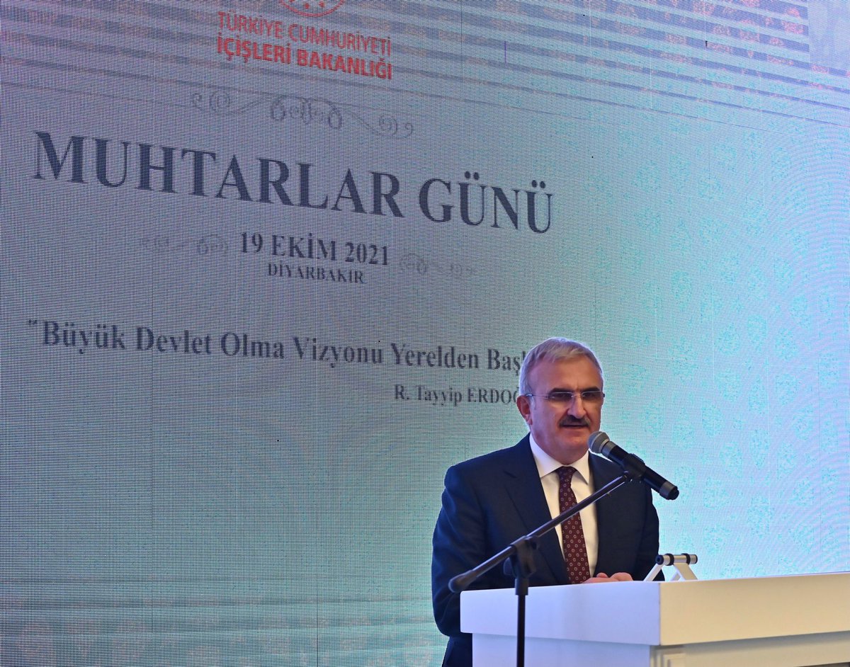 Münir Karaloğlu