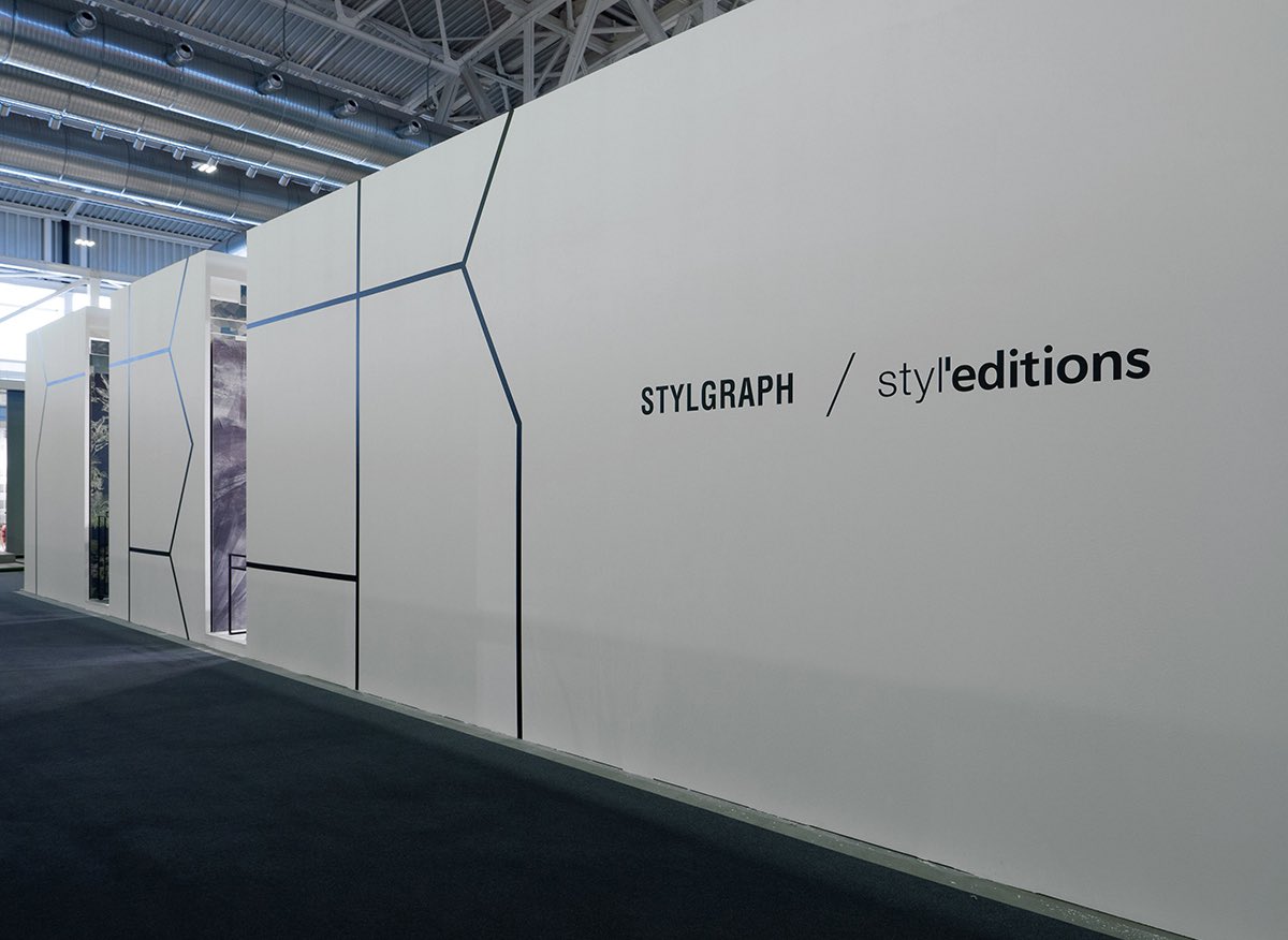 gumdesign_gab's tweet photo. STYL’EDITIONS _ CERSAIE 2021
art direction gumdesign
A booth born from the need to communicate new types of product: wallpapers, ceramic slabs, sound-absorbing panels, mall-size ceramic tiles.
#cersaie #styleditions #booth #stand #artdirection #gumdesign #wallpaper #ceramic https://t.co/DElZgRNiua