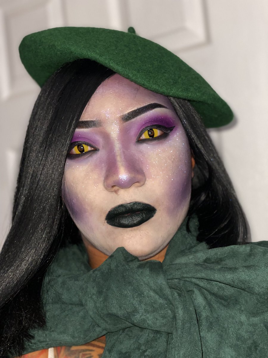 NitaBeater_'s tweet photo. Miss Spider from #JamesAndTheGiantPeach

Day 15 of #nitabeaters31daysofhalloweenmakeup 🕷 🍑 

#missspider #atlantainfluencer #atlantamakeupartist #31daysofhalloweenmakeup https://t.co/OLutmWK941