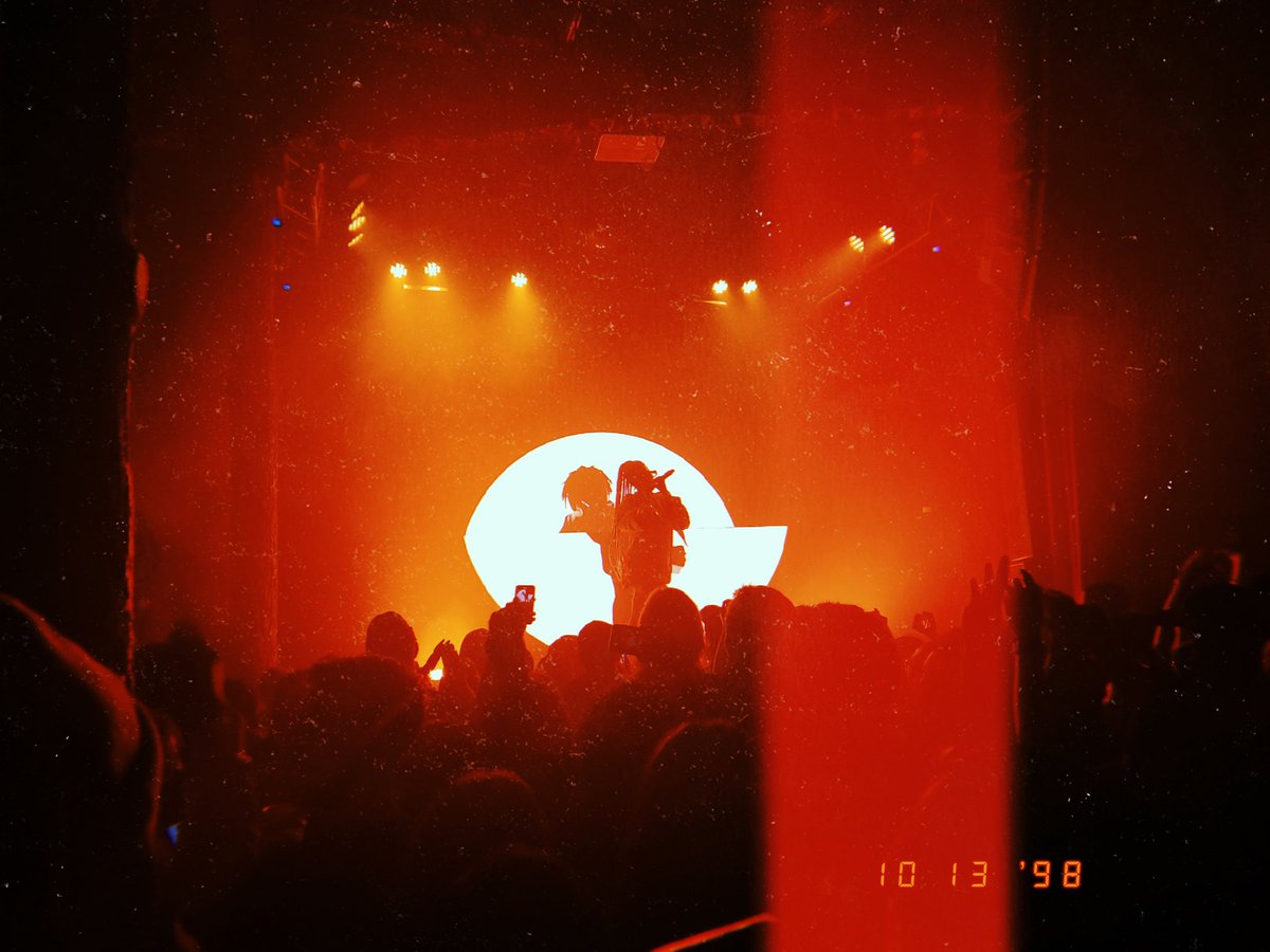 GiorgiePorg's tweet photo. Emotional Oranges 🍊 https://t.co/e4eLTjt4FT