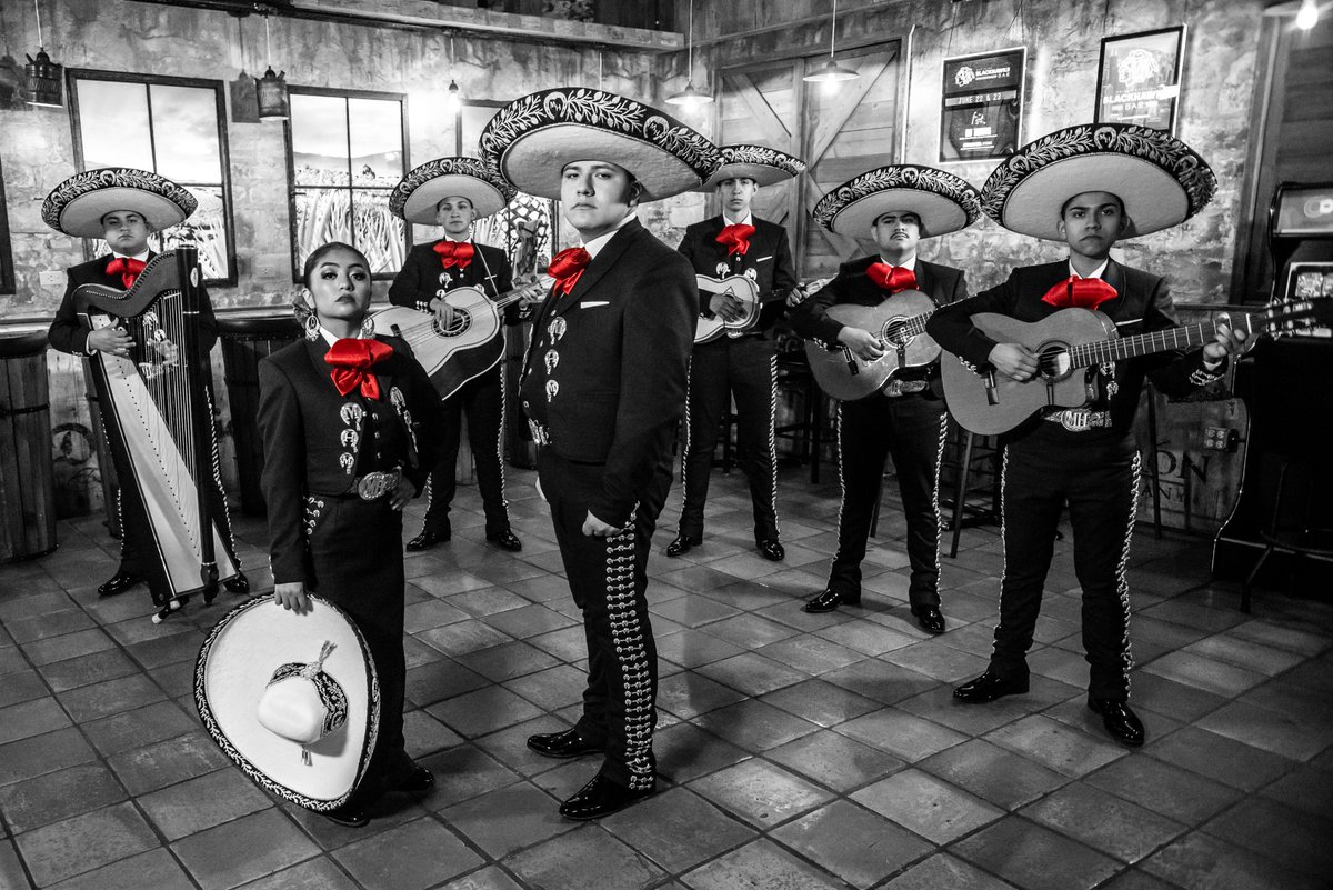 Dynamic. Sophisticated. Exhilarating. 
MARIACHI HERENCIA DE MÉXICO
Masterful mariachi music with a modern edge.
Don't miss this vibrant &amp; virtuosic performance!
SUNDAY, OCTOBER 24 at 4 p.m. on the JLC Mainstage
Learn more at clcillinois.edu/tickets