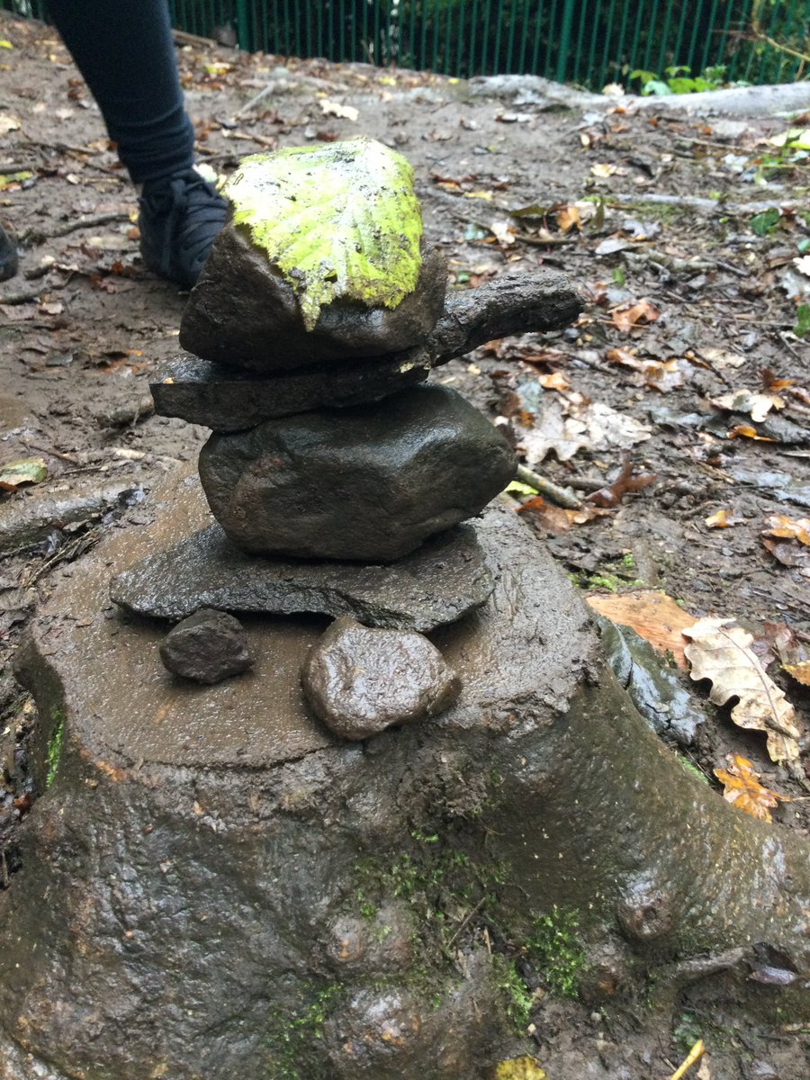 PPSMrCleaves's tweet photo. A wonderful morning in the very damp forest classroom making rock statues based on the art work of English born artist Ted Harrison who moved to the Yukon. The stone statues are Inuit statues called Inukshuk. @PPSExpresiveArt #PentrepoethProud #PPSAllaboutlearning https://t.co/2CO3gsBG0G