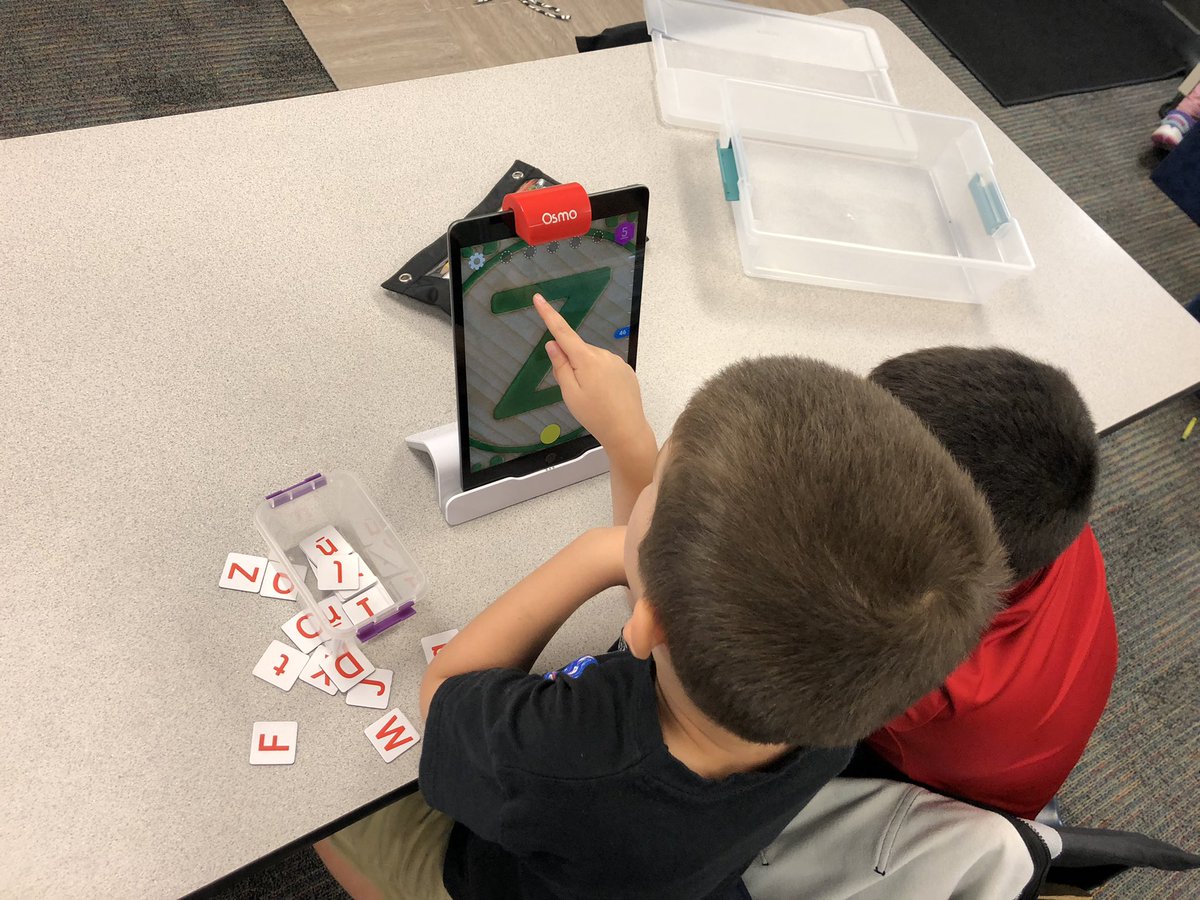 Selena Brooks tweet media