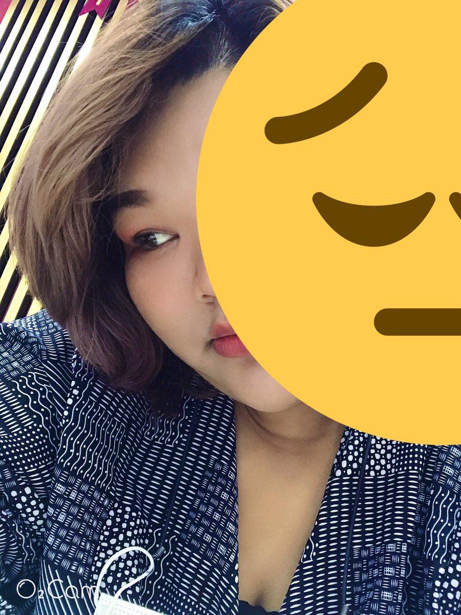 MewSirinapa's tweet photo. บอกฉันว่าเหงาแล้วเขาไม่ว่าเขา อย่าบอกว่าเหงาเลยเมื่อเธอมีเขาข้างๆ https://t.co/QhYMcZNLYl #alonealone #เหงา #sad #โสด #สาวอวบอ้วน #เศร้า #เรียลทํางาน #เรียลชาย #เรียลหญิง https://t.co/vWSUEHNXgt