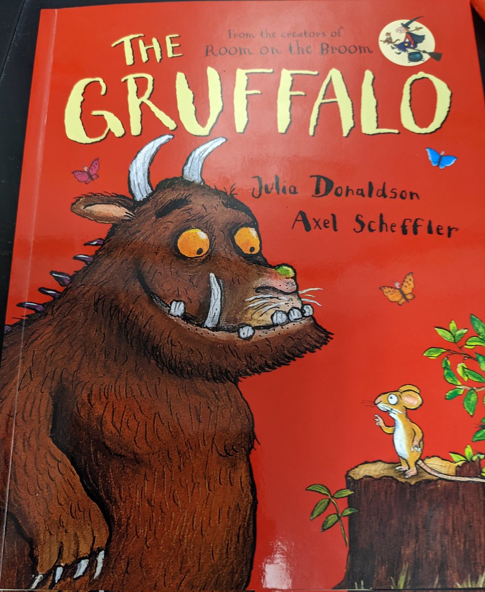 LPS_EIP's tweet photo. Miss Kirsten's students @1stGradeEppler loved The Gruffalo! They did an amazing job of analyzing the story elements--very deep thinking. #ThisIsEIP https://t.co/rME7g2Pfqj