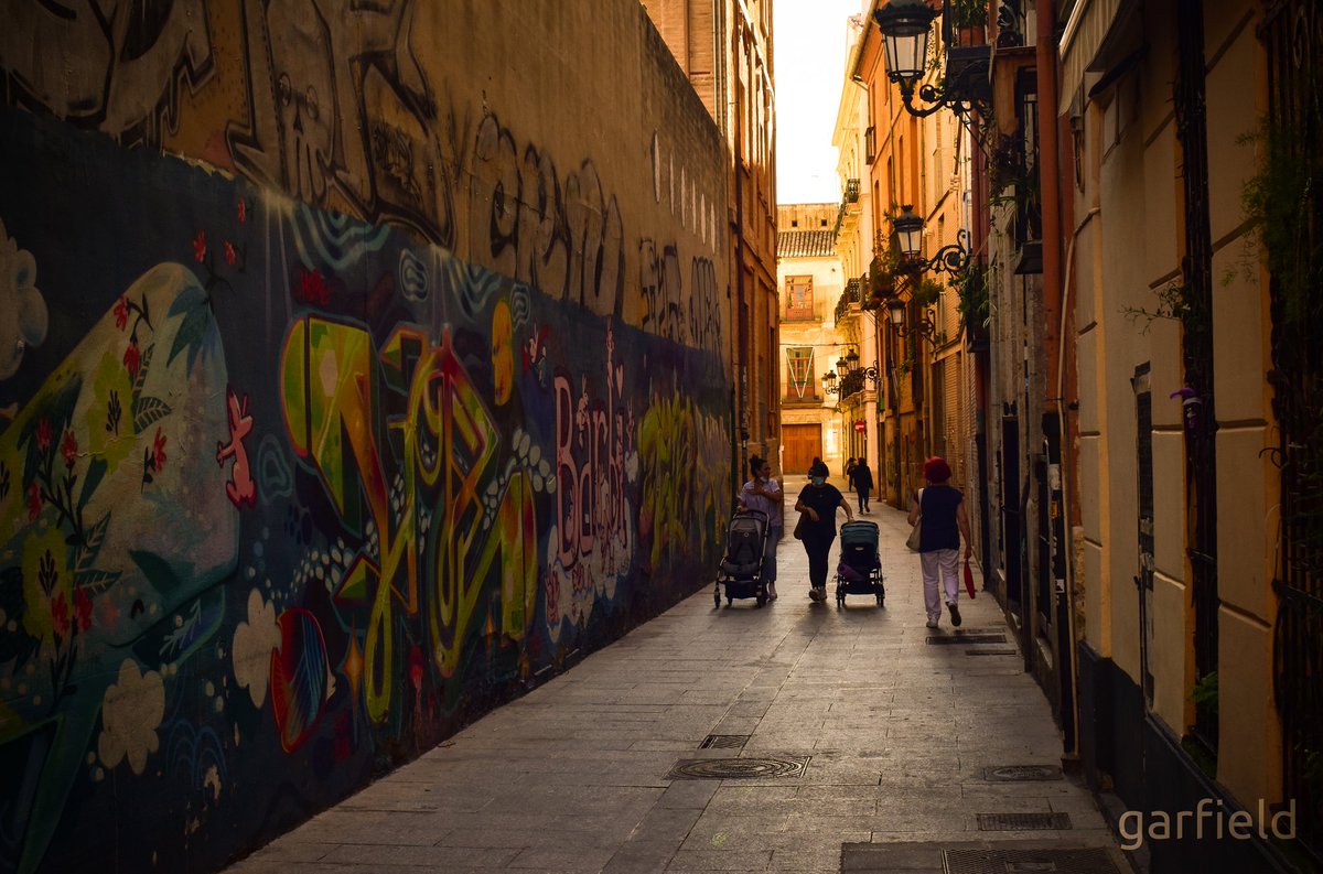 PhotoGarfield's tweet photo. València, Ciutat Vella.

#Valencia #valenciaphoto #valenciaciutatvella #valenciaciutatvellaphotography https://t.co/r0DAh4R7Ui
