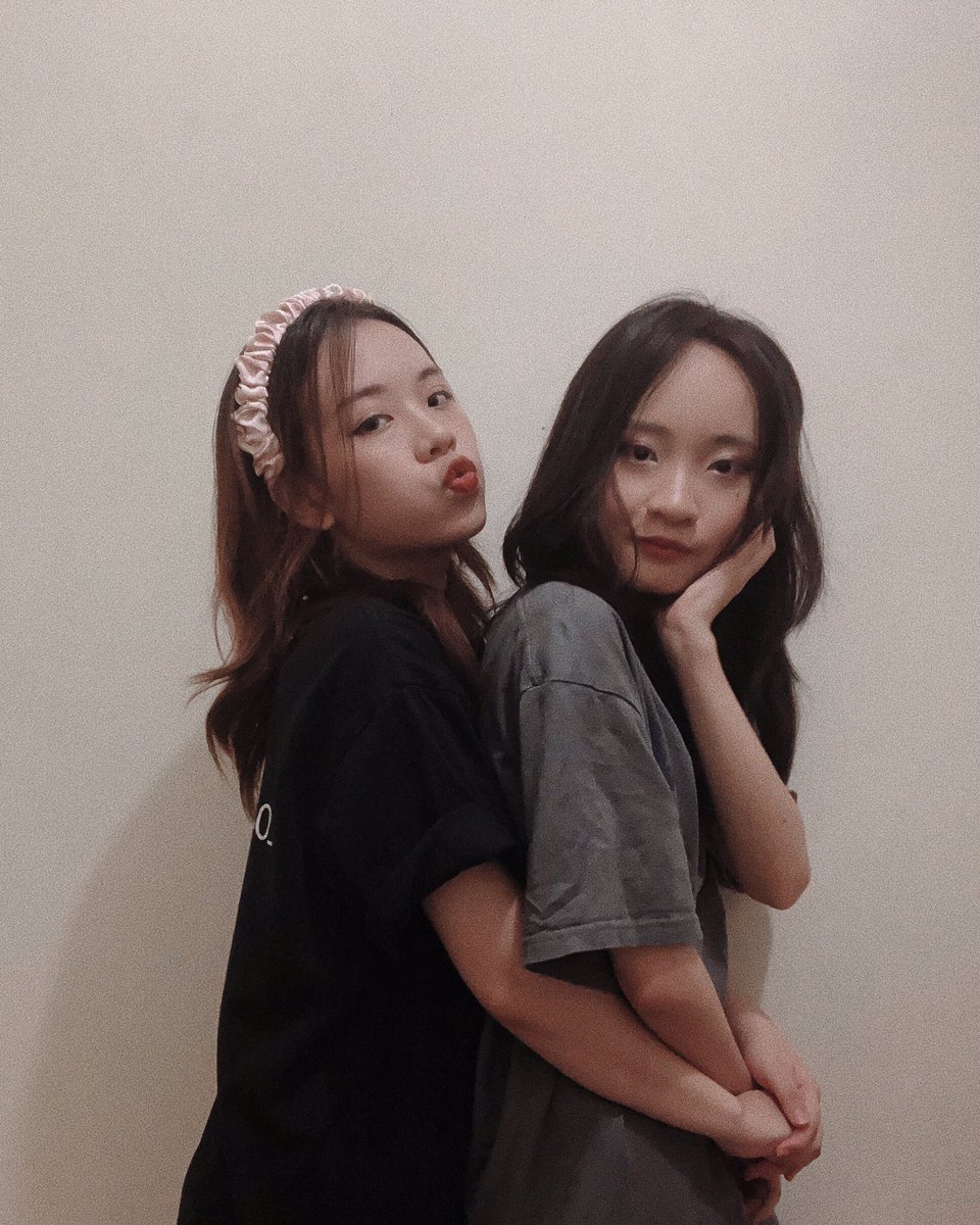 yonfy0328's tweet photo. Okk my gal 
#yon #horie https://t.co/Bt6z7tfRfi