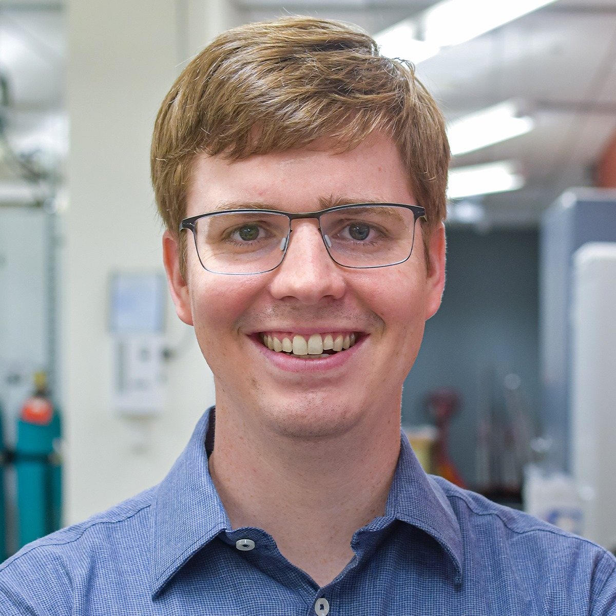 UTDMaterialsSci's tweet photo. Dr. Kyle McCall joins MSE as an assistant professor. “I aim to equip Jonsson School students with the interdisciplinary skills needed to meet the challenges of our time with sustainable energy materials.” https://t.co/8U8Ej6XeB7
#utdmse #msematters #makingthenew https://t.co/wBa8bsegc4