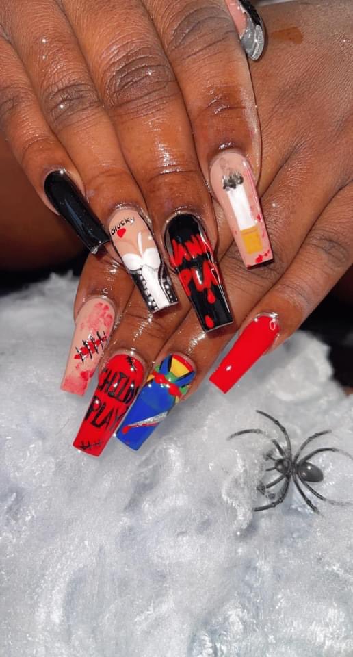 KlassieeDenisee's tweet photo. Get Into Halloween With My Bestfriend #handdrawnnailart #stlnailtech #blacknailtech #selftaught  https://t.co/SriSKcuDSz https://t.co/rAK31YAfC7
