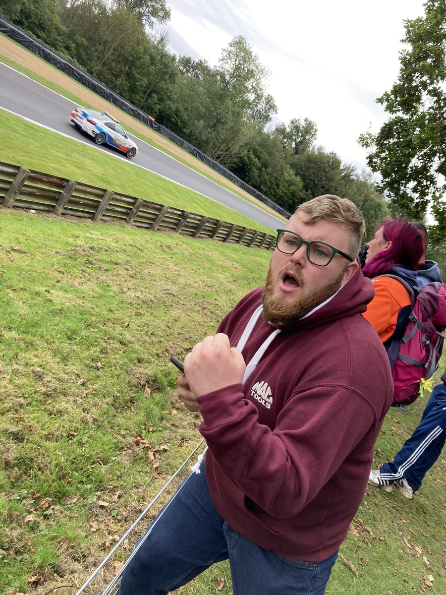 HarleyRush70n's tweet photo. ๐ด๐ต Lads Trip to the BSB Finale, Proper Weekend โ๐ป
Appreciate all the unique opportunities and great to catch up with everyone while there ๐๐
#lads #bsb #roadtrip #properweekend #goodcatchup #finale #showdown #goodcrack https://t.co/uVF8hIlyB3
