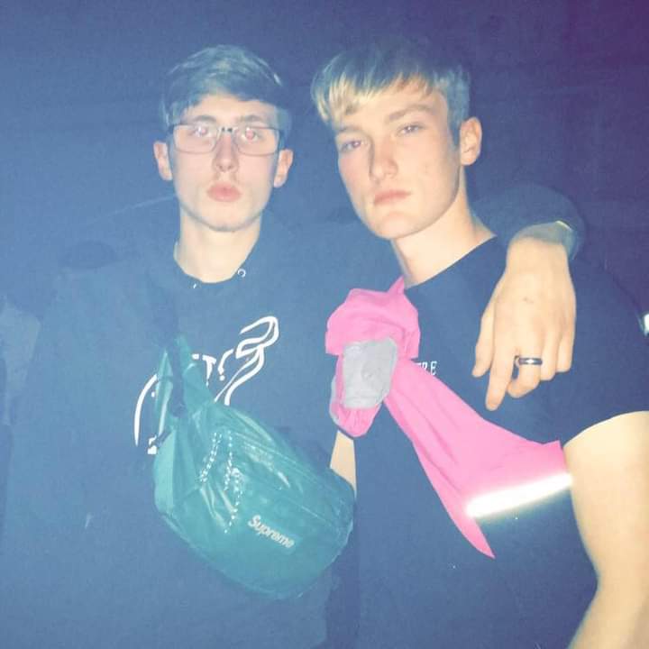 MasterD270's tweet image. Hitting the town with my bro! Message me for tributes all night long batty boys.  If your lucky you may get a pic of our feet 😂. #Findom #CashMaster #Alphas