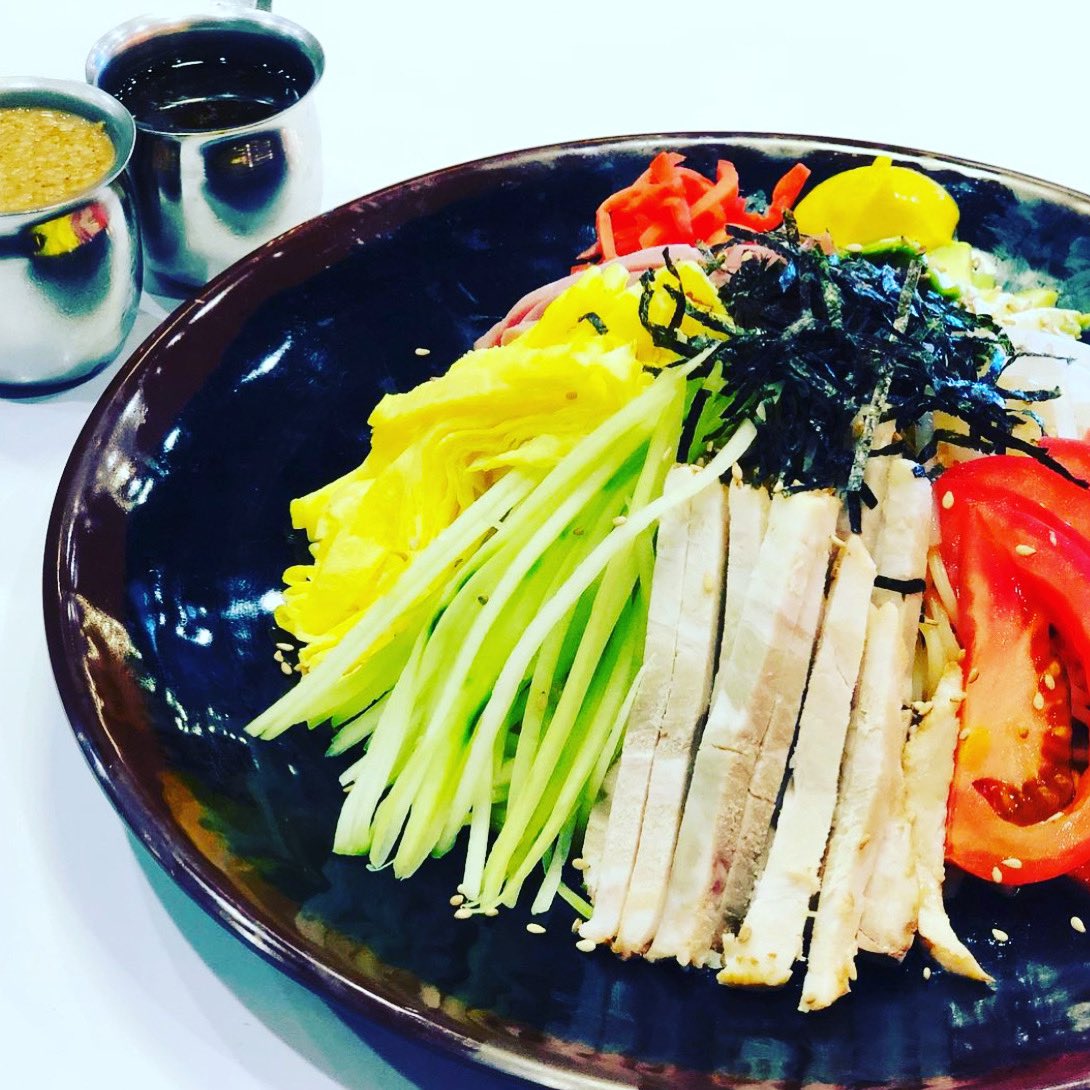 DaikokuyaRamen's tweet photo. Almost end our Summer special! #hiyashicyuka #coldsoupramen #saladnoodle #冷やし中華 #そろそろ終わり #endsummer #goodbyesummer #stillhot https://t.co/VBAaaoTU8v
