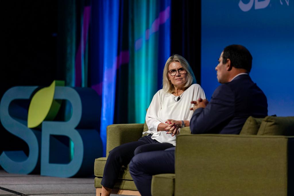 SustainBrands's tweet photo. The #SB21SanDiego excitement continued in this afternoon's plenary with our amazing speaker lineup. Thank you Jose Gorbea, Santhi Ramesh, Victor Aguilar, Virginie Helias, Daryl Fairweather, and Dune Ives for your thought leadership! https://t.co/pctCeKXn7P