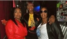 sistadbarnes's tweet photo. Shout out to my sisters!!!
@MCShaRock ๐
@MCDebbieD ๐
#LisaLee ๐
#UsGirls๐ค๐ค๐ค
#RealQueensofHipHop https://t.co/zV9jlNJSzI