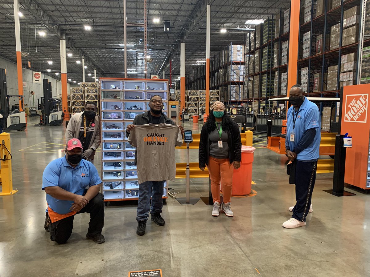 5752APM's tweet photo. #Safe@Home5752 Key 1 InFocus team celebrating some safe associates. Moises, Richard and Francisco you  got Caught Orange Handed. Keep up the safe work https://t.co/fbc7bOAHT5