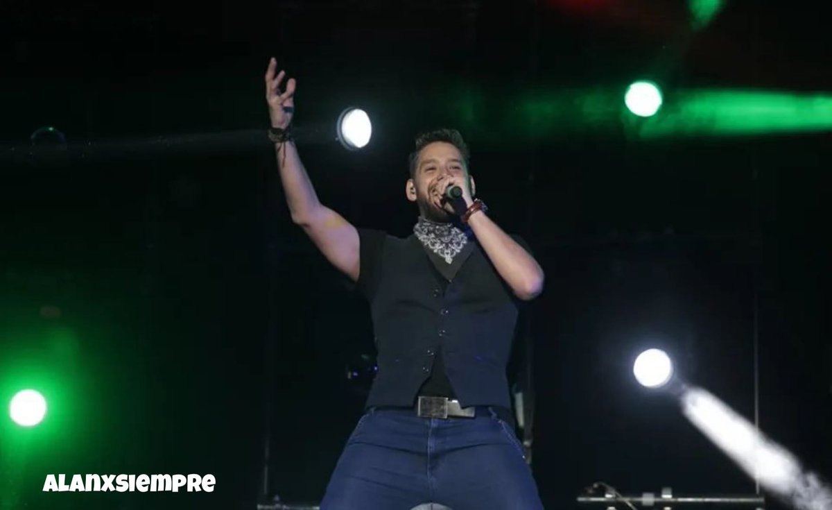 Alanxsiempre1's tweet photo. Nunca dejes de creer...sigue tus sueños!!!🙌☺️😍🥰 @ALANMAGNETO #alanibarra #alanmagneto #magnetofans #erickibarramiramontes #alanibarrafans #alanfans #musicpop #los90s #retro90s #baladasromanticas #magneto #alancantante #grupomagneto #alanxsiempre https://t.co/io4tRVcBKA