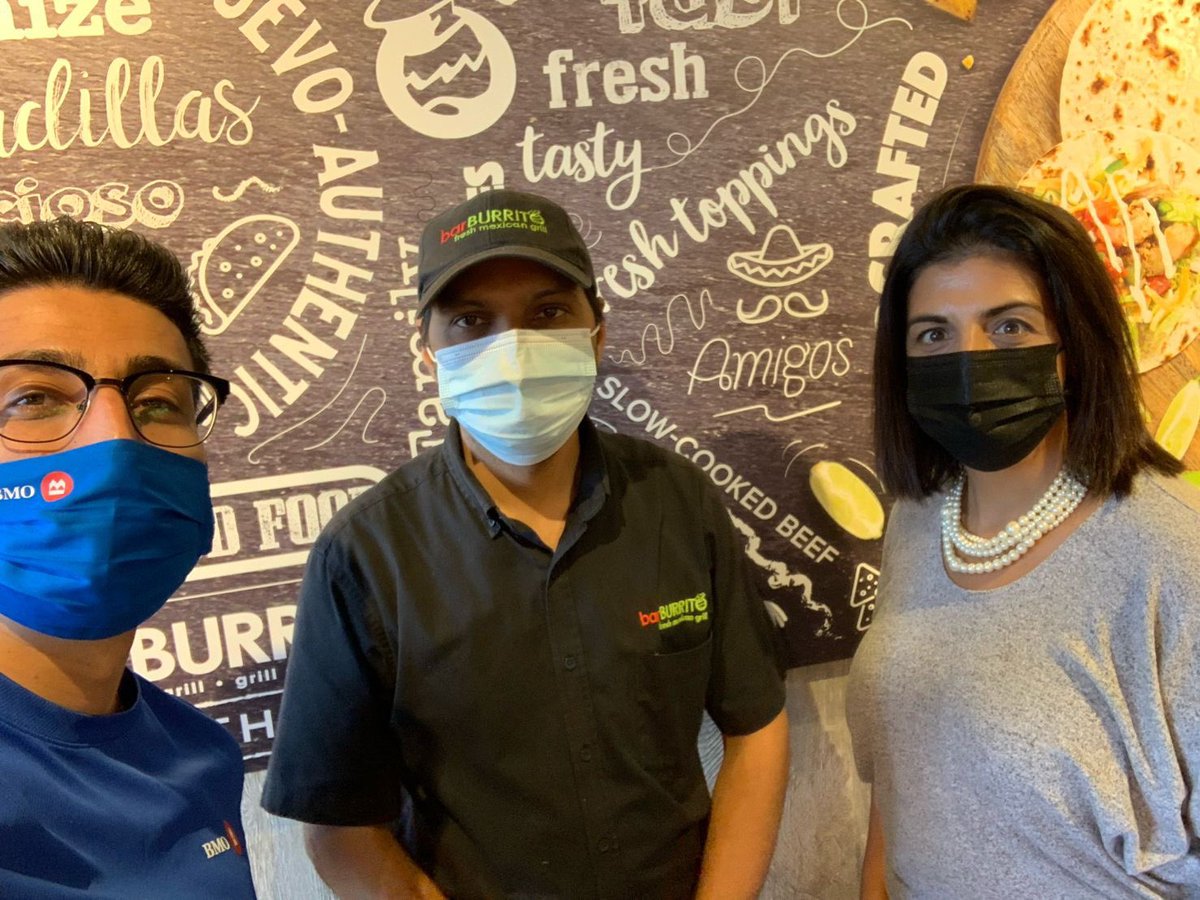 ann_diab's tweet photo. #BMO #BusinessBanking #YQG
#RelationshipManagers showing support &amp; appreciation during #smallbusinessmonth

Owner Shyam puts his heart &amp; soul into business every day and it certainly shows! Empowering his staff to grow with him! 

 👀 BarBurrito , 7555 Tecumseh Rd E, Windsor https://t.co/KI9q69kspK