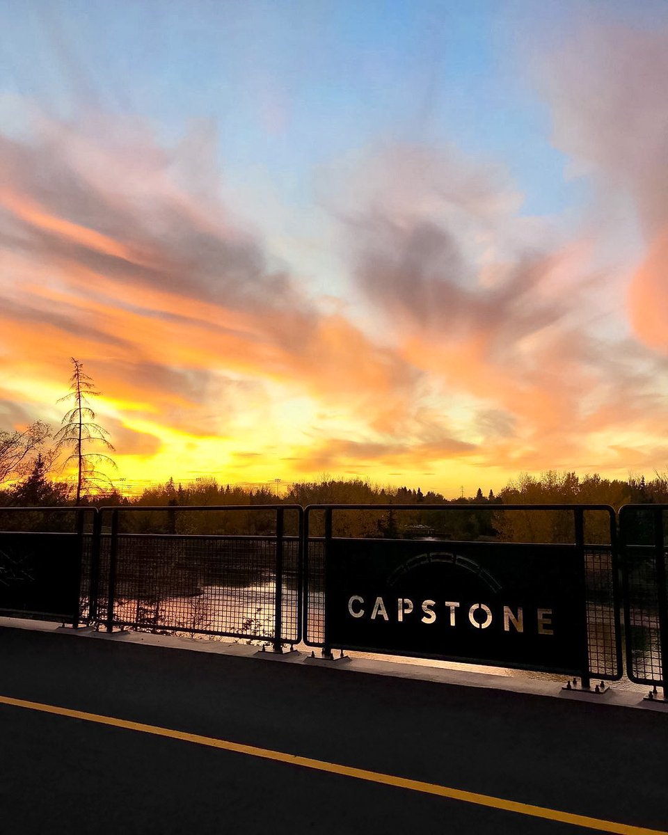 Where is your favourite spot to catch the spectacular sunsets we get?🌅

This spot is along Riverwalk, right at Canada 150 Square📍
@cityofreddeer

📷 <a href="/wildbrewingco/">Wild Brewing Co.</a> 

#RedDeer