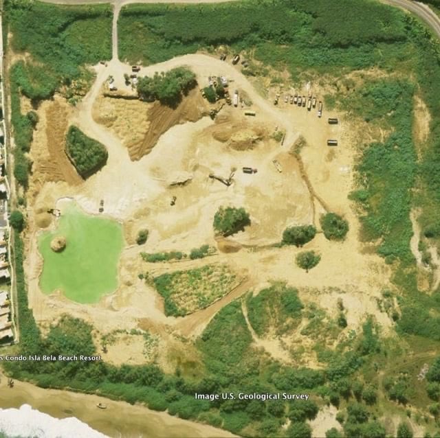 coco_puerto's tweet photo. Esta fue una de las últimas extracciones de arena en Isabela. 
Por esto debemos hacer la Reserva Natural Comunitaria Mabodamaca, para tener un espacio seguro para la restauración de las dunas. 
Si al proyecto de ley P. de la C. 1002 para la creación de la reserva. @MarianaNM2020 https://t.co/meH0Qrm7aw