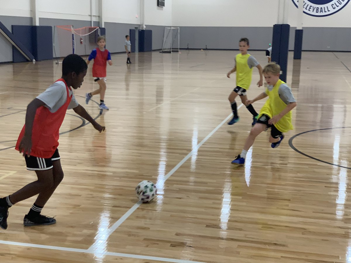 clubohionorth's tweet photo. OUFC SELECT Tuesday Night Futsal was 🔥 #WeAreUnited #OUFC #Futsal #SpeedofPlay https://t.co/yFCnYcBTNf