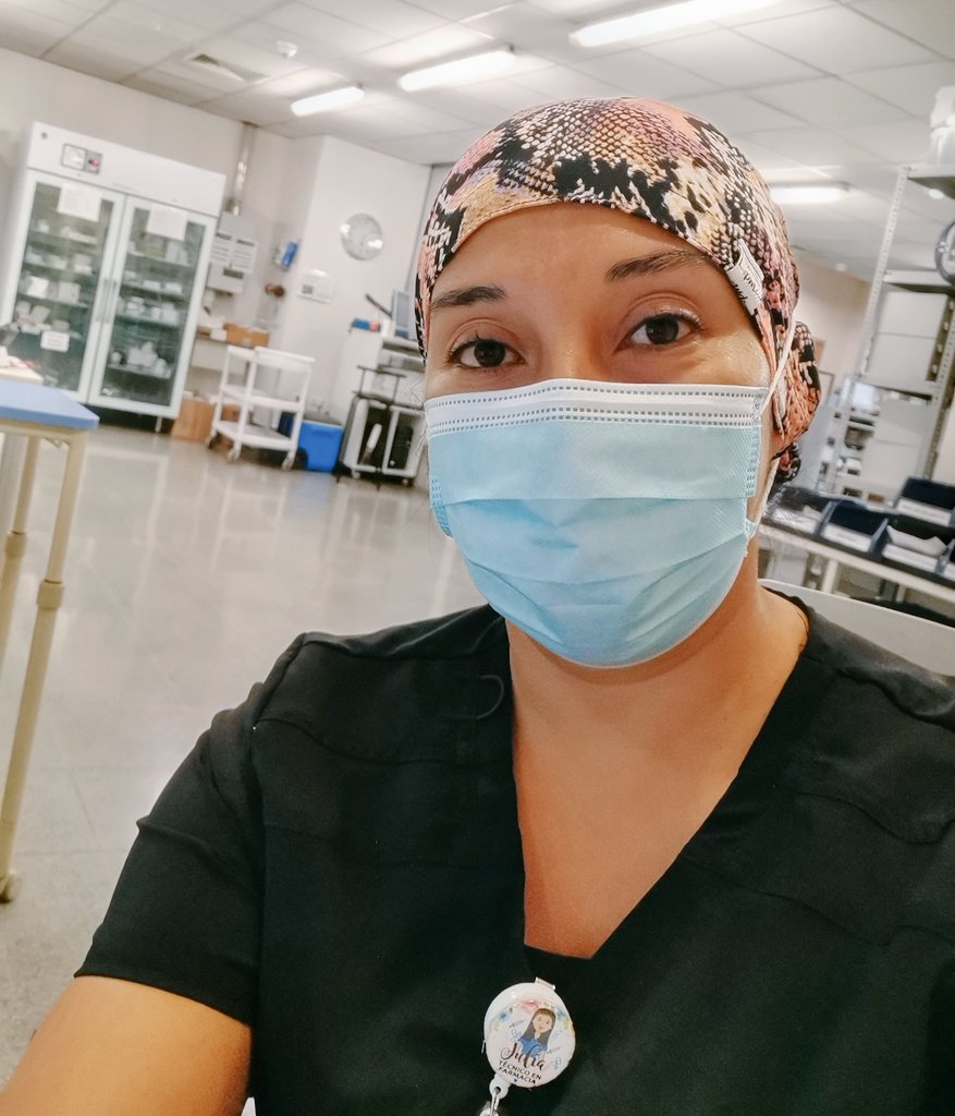 negrimia's tweet photo. #Turnito💊💉 con toda la actitud! 😁 🙌 @HECMaipu https://t.co/k5JLrDY8Hr