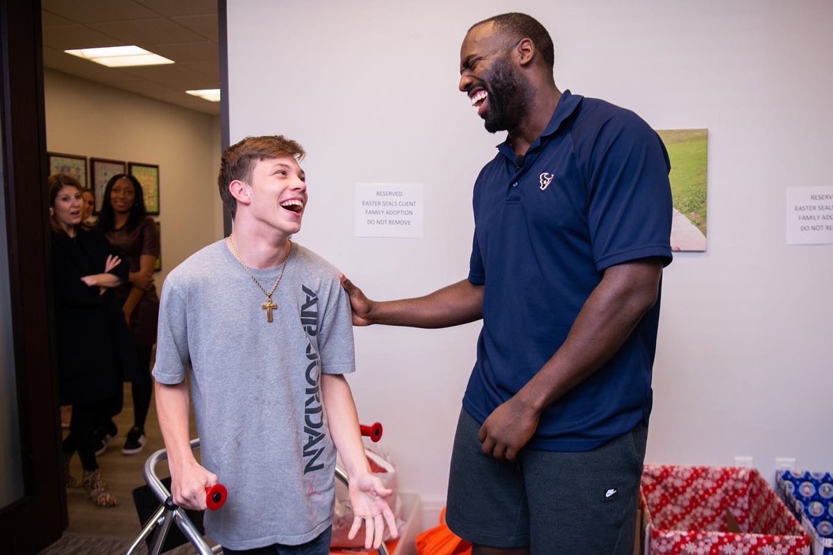 texanscare's tweet photo. A force on &amp; off the field for 10 years! Thank you for not only lighting up every room you walked into, but lighting up the entire community with your generous heart, too. Always a Texan, @Merci380! https://t.co/73Oij8KoLi