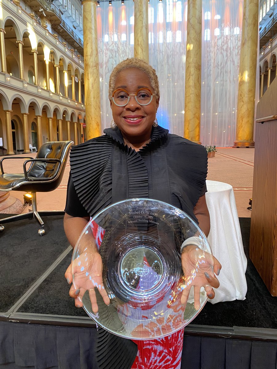 BuildingMuseum's tweet photo. Tonight we honor @NegroBuilding as the 23rd recipient of the Scully Award. Mabel O. Wilson is honored for her excellence in practice &amp; scholarship in the built environment. Congrats Mabel! https://t.co/JShJRiXjgc