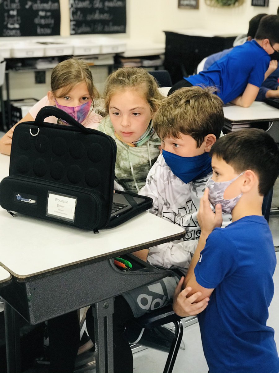 FayetteDLS's tweet photo. Is DHMO harmful? Good readers evaluate literature sources. @GinaPerrotta314 class @PeeplesFCBOE critically evaluated a website on DHMO (water) and how it’s “harmful”by way of a digital breakout, ctrl+f, scholarly resources, and Schoology discussion boards. #criticalreaders https://t.co/0DWpoZhzYf